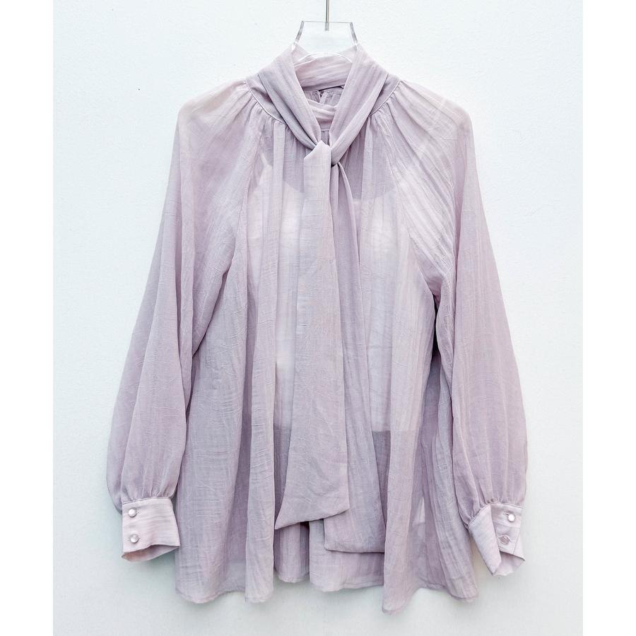 ブラウス レディース トップス シアー素材 シアー加工シフォン生地 透け感 肌見せ レイヤード カップ付きインナー ロング丈 2way ボウタイ ラグ |  | 02