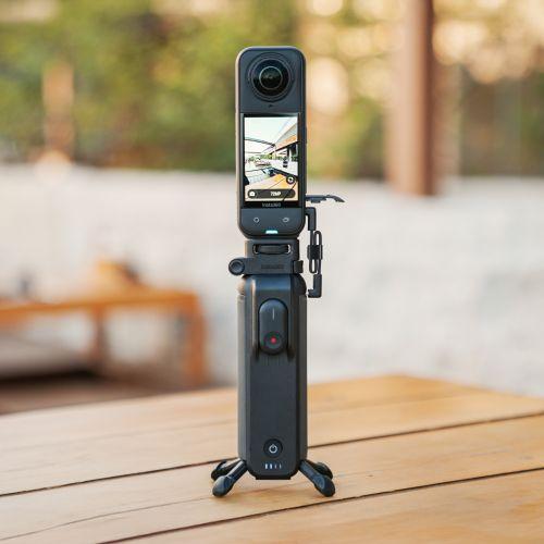 Insta360 パワーハンドル CINSEAVH 国内正規品 対象：X5、X4 : イー