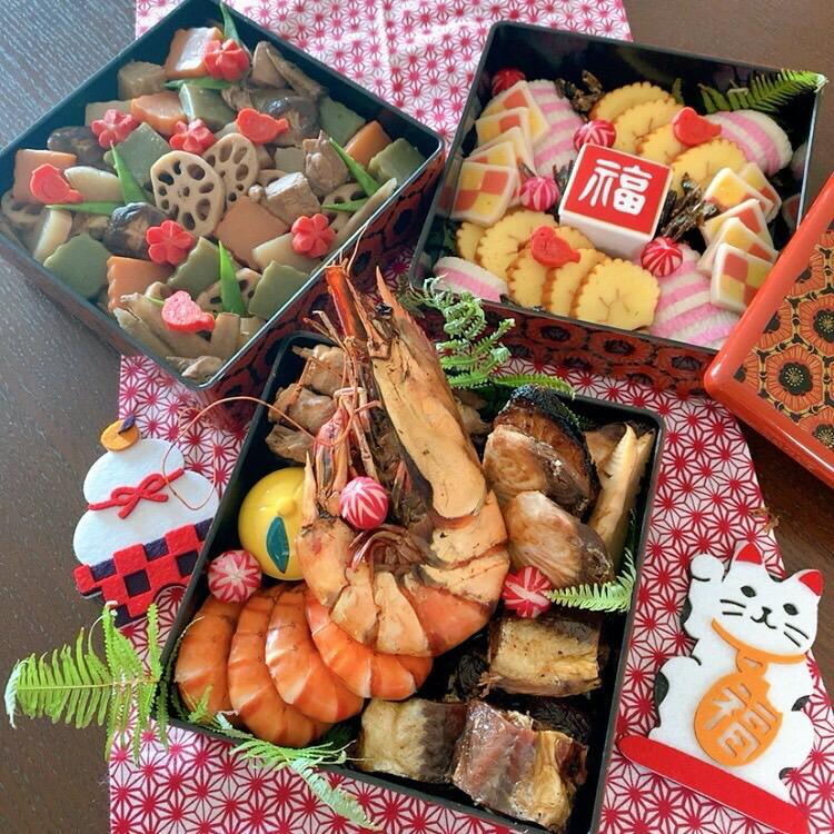 シータイガー 冷凍海老 特大 有頭 冷凍エビ 超特大 1.5kg 12尾 バングラデシュ産船凍結品 高い鮮度 天然有頭シータイガー 海老 エビ 大きい 冷凍えび 業務用 |  | 10