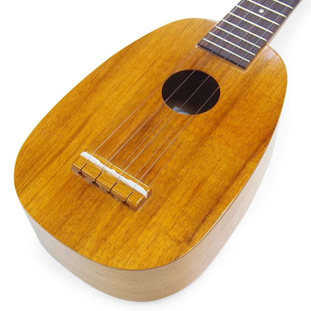 Famous FS-4PG ハワイアンコア パイナップル ソプラノ ウクレレ