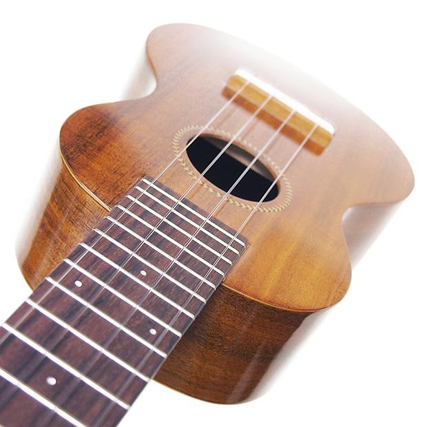 Famous フェイマス 国産ウクレレ FS-8LN ソプラノ チューナー付き