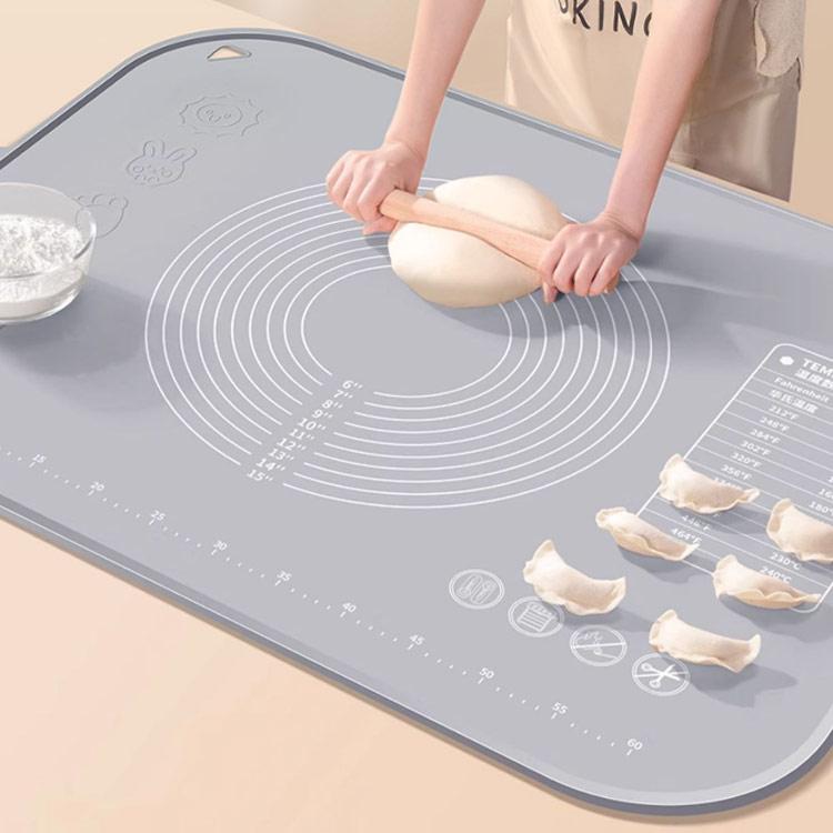 パン作りツールセット、エントリーレベルのパン焼き7ピースキット、円形と長方形のシリコンケーキマット、デンマーク生地泡立て器、パンスコ ベーキングマット 生地作り ベーキングマット 製菓マット 食洗機対応 お菓子作り パンこね台 パン作り 50×70cm クッキングマット 繰り返し使用