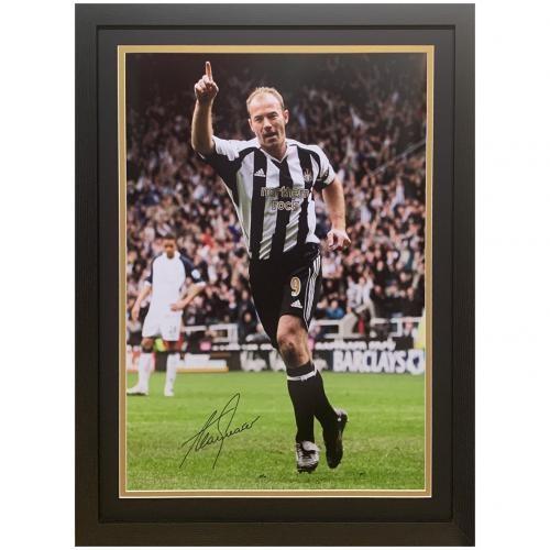 Newcastle Print United Fc Shearer Signed Framed Print Signed ニューカッスル ユナイテッドfcシアラーは額入りプ C35sprnnewshe Ec Studio