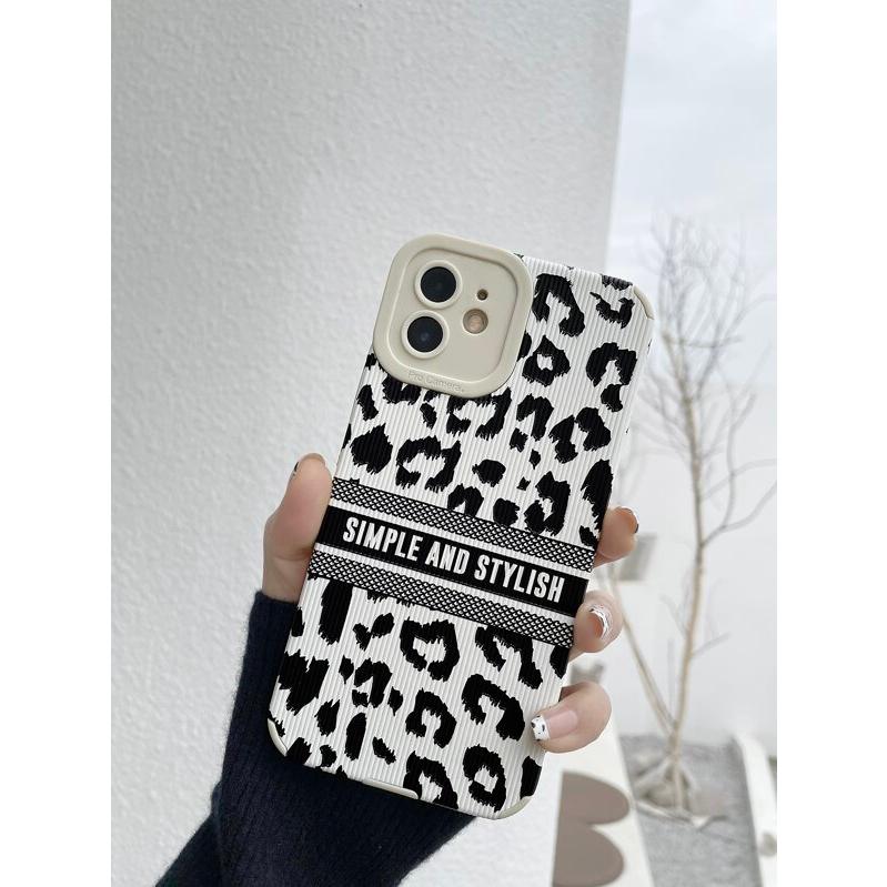携帯アクセサリー スマホケース ヒョウ柄 文字グラフィック スマホケース Iphone アイフォン スマホケース Se Ec Studio 通販 Yahoo ショッピング