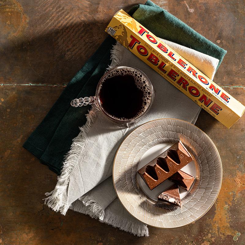 TOBLERONE トブラローネ タイニー 8g×25個 個包装 ミルクバッグ TOBLERONE トブラローネ タイニー 8g×25個 個包装 ミルクバッグ