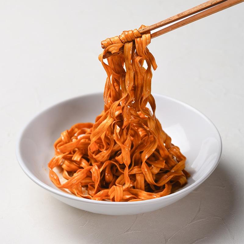 真麺堂 汁なし刀削麺 香辣醤油味 1袋90g 袋麺 まぜ麺 和え麺 ピリ辛