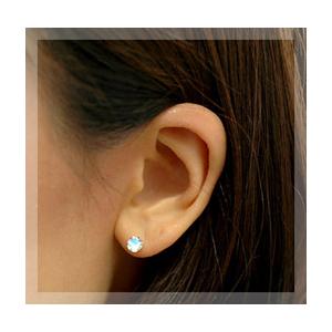 ピアス レディース ロイヤルブルームーン プラチナ pt900 5mm