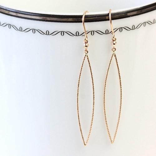 ピアス レディース 揺れる 18金 18k K18 K14 ゴールド アメリカンフック オーバルライン | 