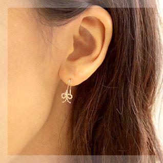 ピアス レディース 18金 18k K18 K14WG ゴールド 揺れる リボン アメリカンフック |  | 01