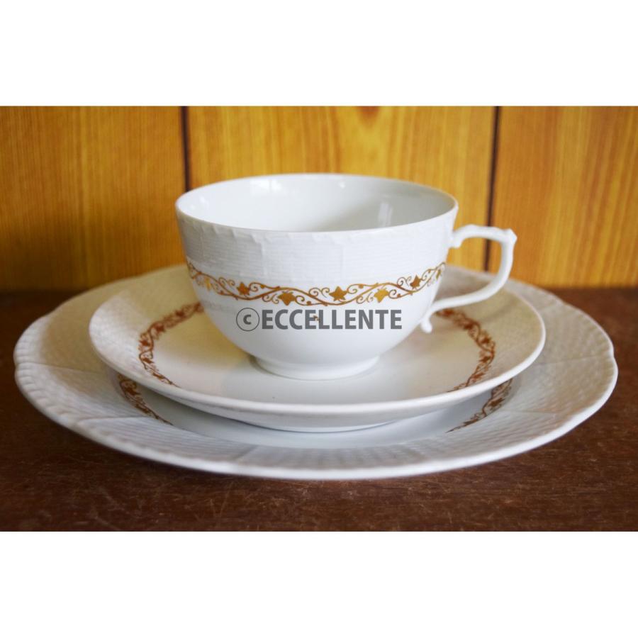 1861年製？　KPM　ベルリン王立磁器製陶所　金彩　ハンドペイント　耳付き平皿 KPM ベルリン王立磁器製陶所 金彩カップ＆ソーサー