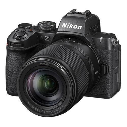 ニコン(Nikon) Z50 II 18-140 VR レンズキット ミラーレス一眼 ニコン(Nikon) Z50 II 18-140 VR レンズキット ミラーレス一眼