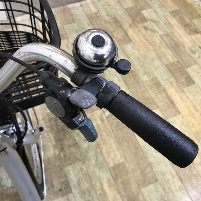 電動自転車 中古 小径車 ブリヂストン アシスタ プレミア 20 シルバー 20インチ KF015 電動アシスト自転車 神戸の画像