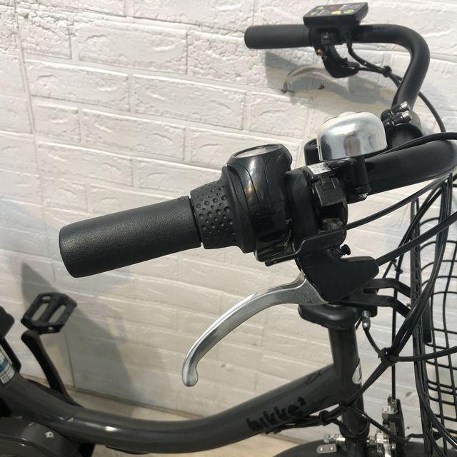 2月3日までにお取引いただける方に30,000円にてお譲りします！ブリヂストン　ビッケ2　Bikke電動自転車☆20インチ☆子供乗せ　※後輪がパンクしております BRIDGESTONE（ブリヂストン） 【電動アシスト自転車 中古