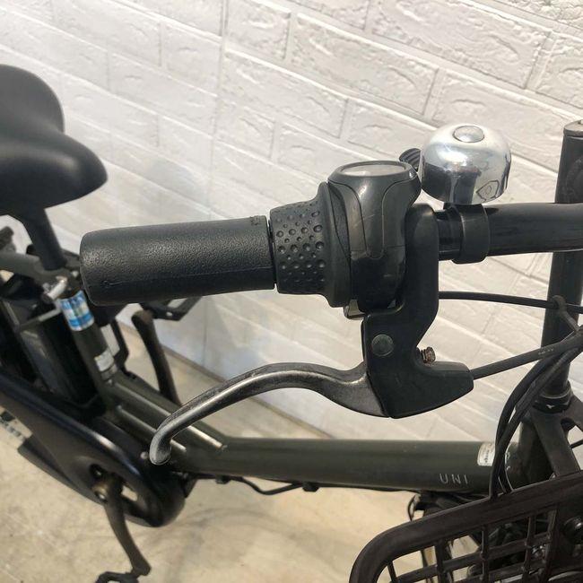 電動自転車 中古 ママチャリ BRIDGESTONE アシスタユニ カーキ 24インチ YF121 電動アシスト自転車 横浜の画像