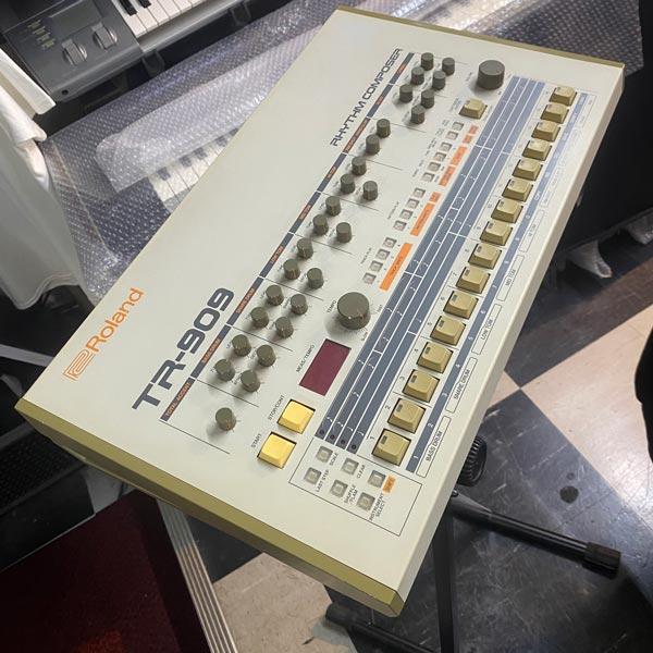 ROLAND TR-909 後期型 : えちごやミュージック - 通販 - Yahoo 