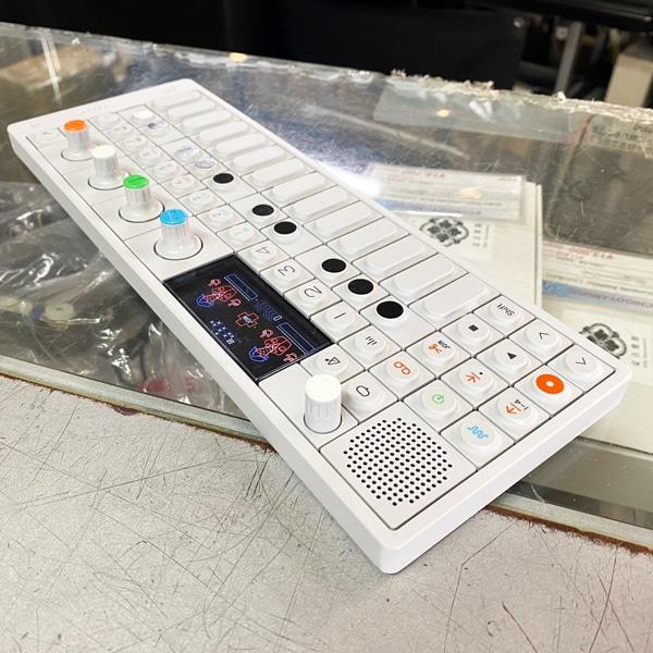Teenage Engineering OP-1_1