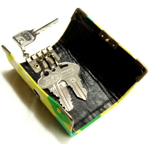 [FA001]4連キーケースキット(コーナー金具、ホック、芯地・裏地付き)[RPT] |  | 01