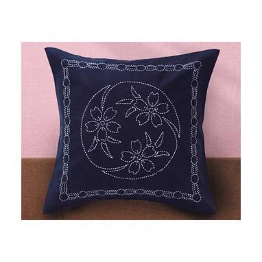 [VD001]オリムパス 刺し子キット 216（紺） クッション桜[RPT] | 