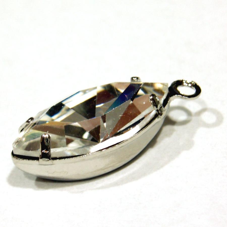 [CG011]スワロフスキー ラインストーンチャーム（カン付きパーツ）《ナツメ》クリスタル（台座色：シルバー） 8×4mm：2ケ、15×7mm：1ケ[RPT] |  | 01