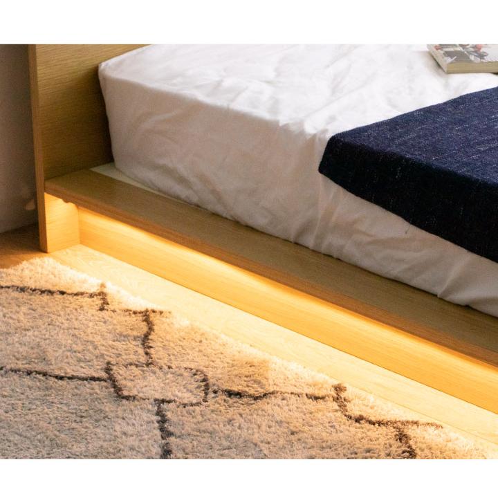 ベッド クイーンベッド フレームのみ LED照明付き ダウンライト