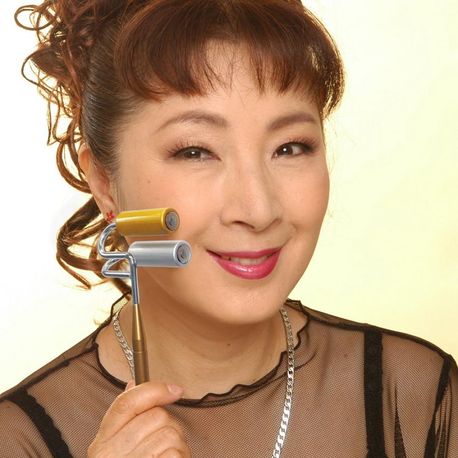 金銀ゲルマツインローラー 実用新案取得 効果2倍以上 ダブルローラー 美肌 引き締め効果 磁石 毛孔 汚れや しっかり吸引 排除 Eclea 爆売 爆買の画像