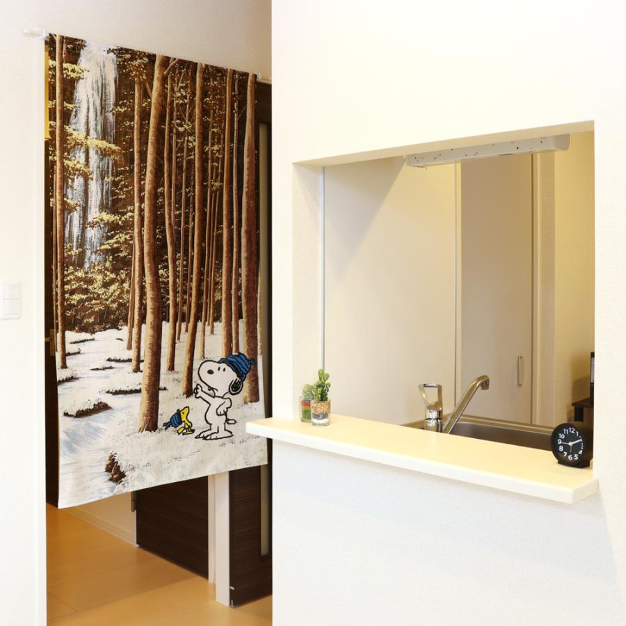 PEANUT SNOOPY スヌーピー 階段 部屋 目隠し 間仕切し のれん 玄関 部屋 タペストリー カーテン カフェカーテン Eclea 爆売 爆買 (スヌーピーと四季のれん 冬) |  | 12