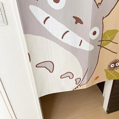 かわいいトトロ 玄関やお部屋 タペストリー 縁起物 和風 おしゃれ 四季