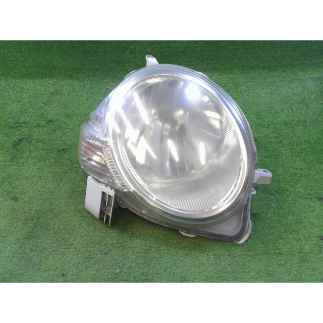 シエンタ(車) シエンタ DBA-NCP81G 右ヘッドライト Xリミテッド 1G3