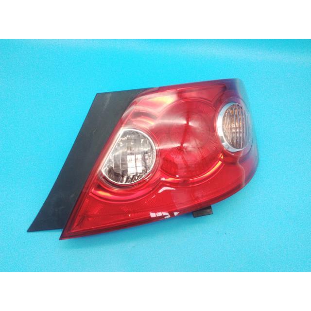 マークX マークX DBA-GRX120 右テールランプ 250G Fパッケージ 062