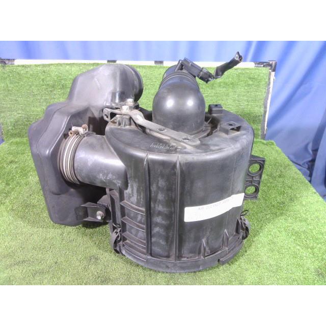 su　エアクリーナー トヨエース BDG-XZU508 エアクリーナーASSY 058 不明 100140-7130