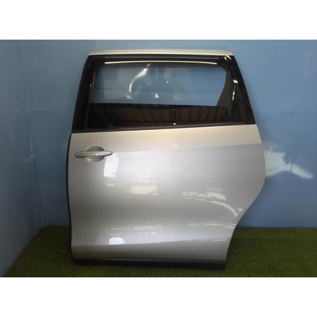 新品、エスティマ、スライドドアマッドガード(左) エスティマ DBA-ACR55W 左リアドア G 1F7 アサヒ M2L3 67004-28440