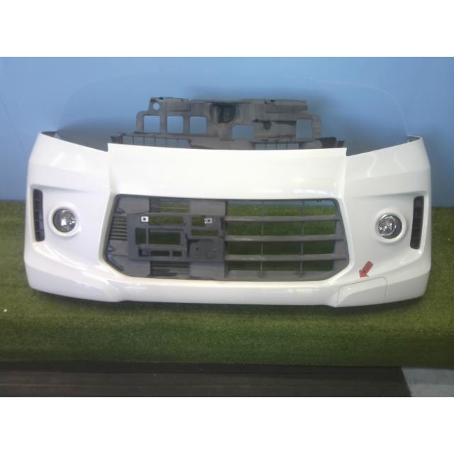 MK32 スペーシアカスタム　フロントバンパー　パールホワイト【Z7T】 スペーシアカスタム(MK32S)用!純正フロントバンパー パールホワイト
