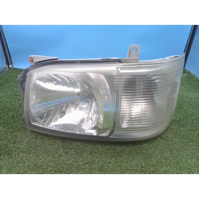ハイエース ADF-KDH206V 左ヘッドライト ロングDX 4WD 058 コイト 26
