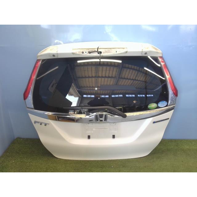 フィット DAA-GP5 バックドア・リアゲート ハイブリッド Sパッケージ