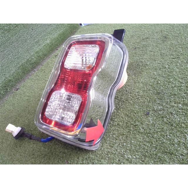 スズキ純正★ハスラー MR92S 右テールランプ 2020年 スズキ純正☆ハスラー MR92S 右テールランプ 2020年 スズキ純正