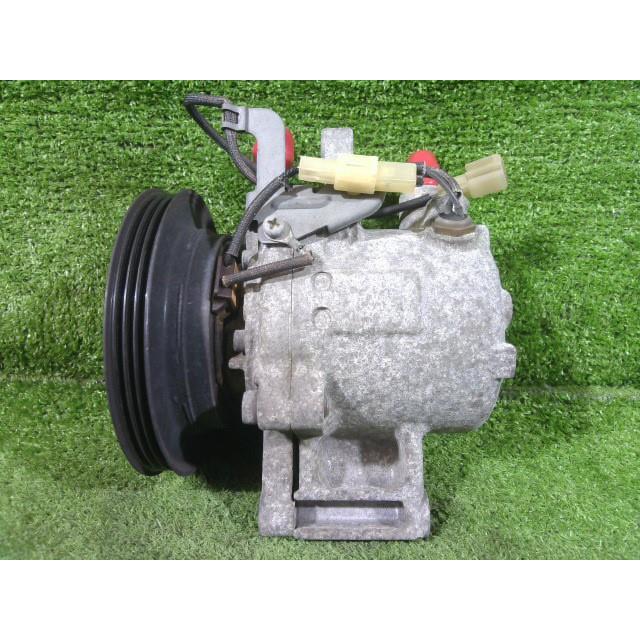 ムーヴ DBA-L175S エアコンコンプレッサー カスタムX X06 デンソー