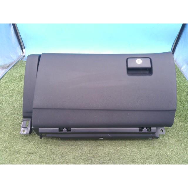 ハリアー DBA-GSU31W グローブBOX AIRS 202 55303-48110-C0 : Eco-R