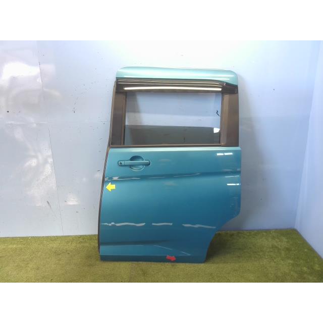 ソリオ MA15S 左リアドア S 4WD セントラル M262 68701-82K11 Z7T ソリオ MA15S 左リアドア S 4WD セントラル M262 68701-82K11 Z7T