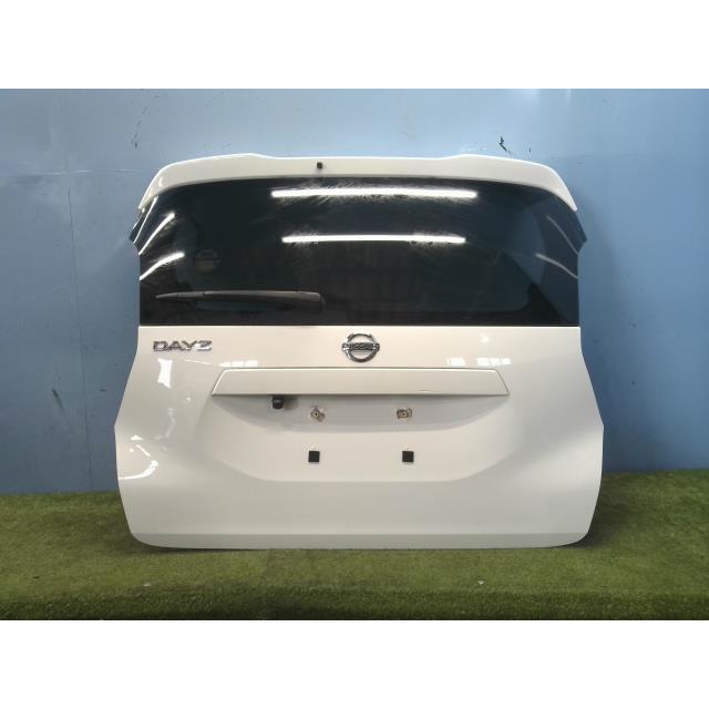 デイズ 5BA-B43W バックドア・リアゲート S W37 AGC M2L2 90100-7MA0K