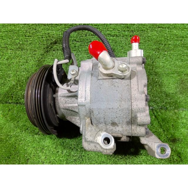 ムーヴ DBA-LA150S エアコンコンプレッサー L S28 デンソー 447280