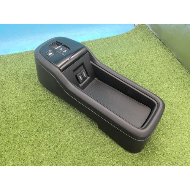 ステップワゴン 6AA-RP5 コンソールボックス スパーダハイブリッド G