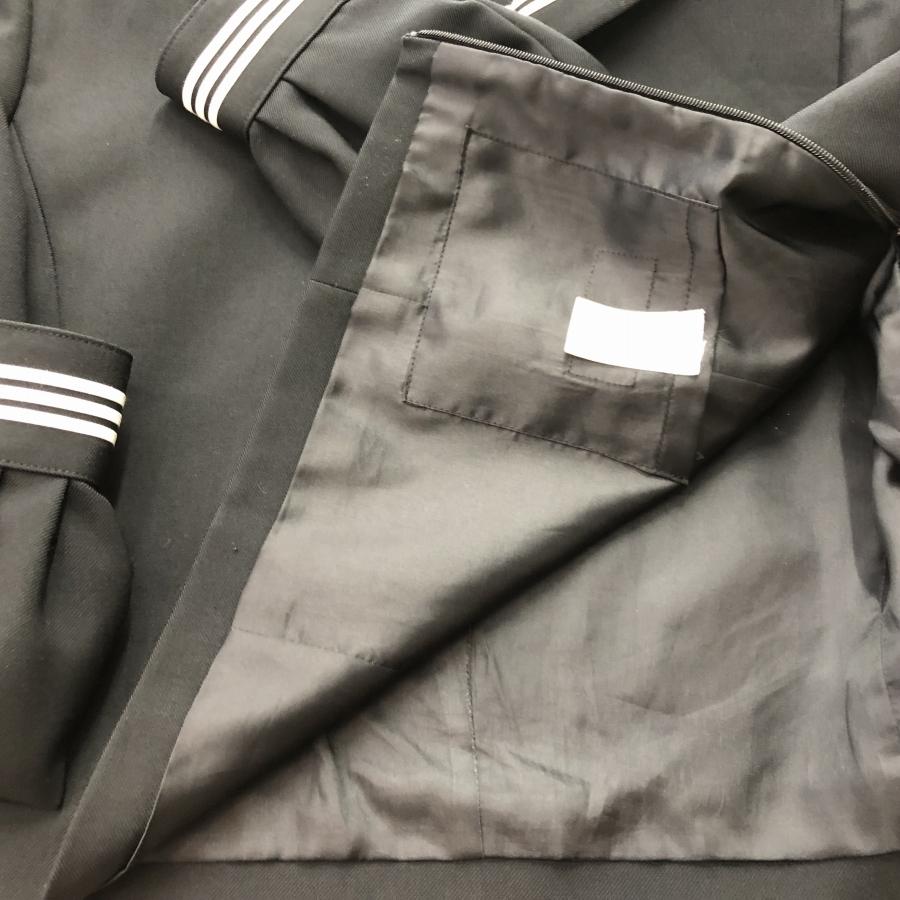 ランクB】セーラー服 165A エル 黒 スリムシルエット ストレッチ  