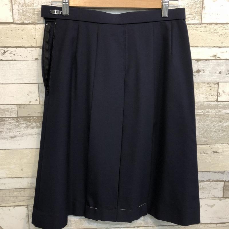 ランクB】冬スカート ボックスヒダ NIKKE 75×59 紺 ウール50 ランクB】冬スカート ボックスヒダ NIKKE 75×59 紺 ウール50