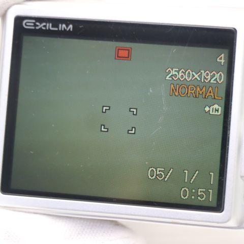 中古 EX-Z57 シルバー 即日発送 CASIO EXILIM デジカメ 本体 あすつく