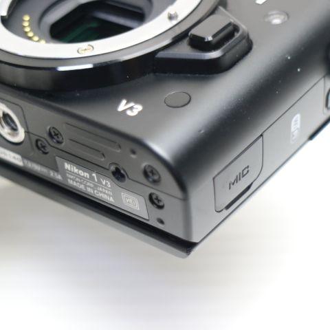 美品 Nikon 1 V3 ボディ ブラック 即日発送 ミラーレス一眼 本体 あす
