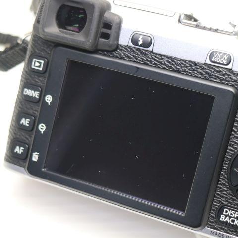 超美品 FUJIFILM X-E1 シルバー ボディ 即日発送 デジ1 デジタルカメラ