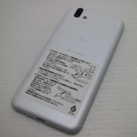 新品同様 801FJ arrows U ホワイト スマホ 本体 白ロム 中古 あすつく 