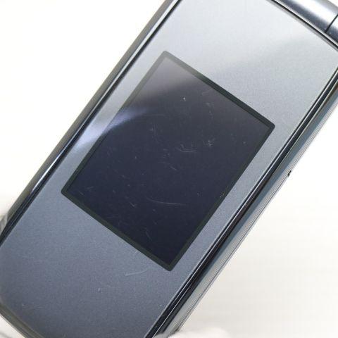 超美品 F-09B らくらくホン7 ダークシルバー 即日発送 DoCoMo ガラケー