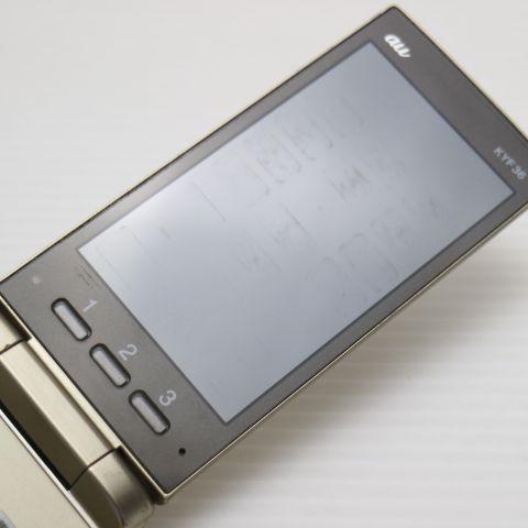 KYF36 ゴールド 新品未使用 本体 充電器付き 新品未使用 かんたん