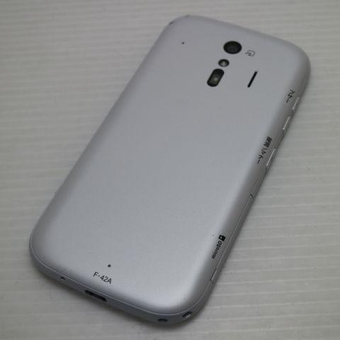 新品同様 F-42A らくらくスマートフォン ホワイト 即日発送 スマホ 白